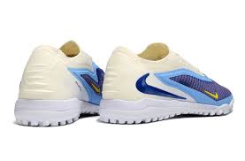 Chuteira Society Nike Phantom 6 EliteTF Fear Nothing Pack